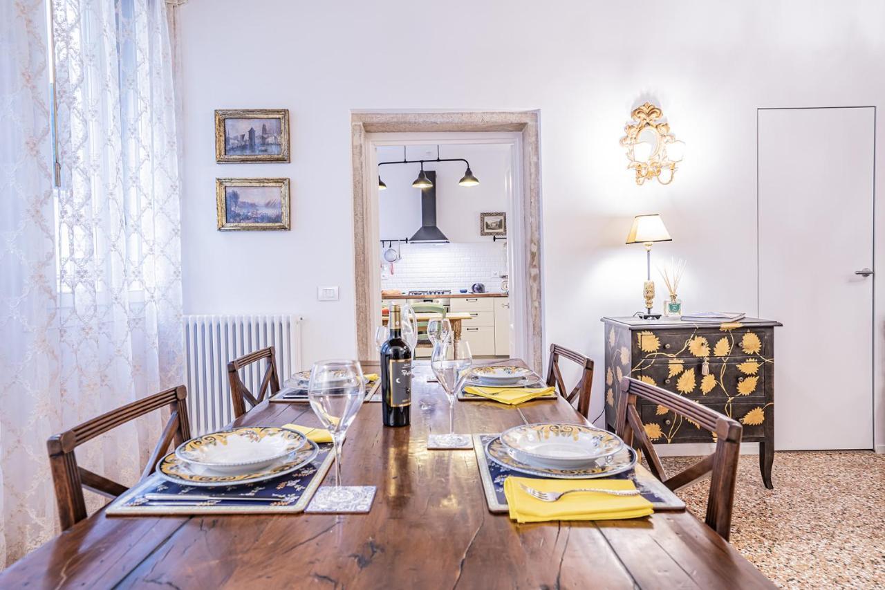 Ca' San Beneto Completely Refurbished In A Fabulously Central Area Veneza Exterior foto