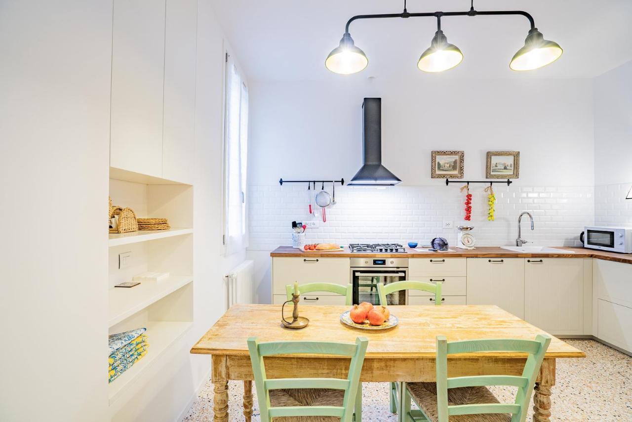Ca' San Beneto Completely Refurbished In A Fabulously Central Area Veneza Exterior foto