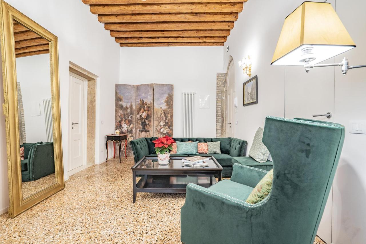 Ca' San Beneto Completely Refurbished In A Fabulously Central Area Veneza Exterior foto
