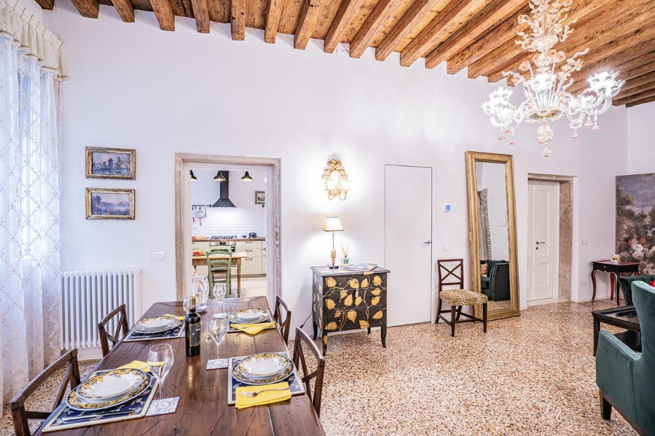 Ca' San Beneto Completely Refurbished In A Fabulously Central Area Veneza Exterior foto