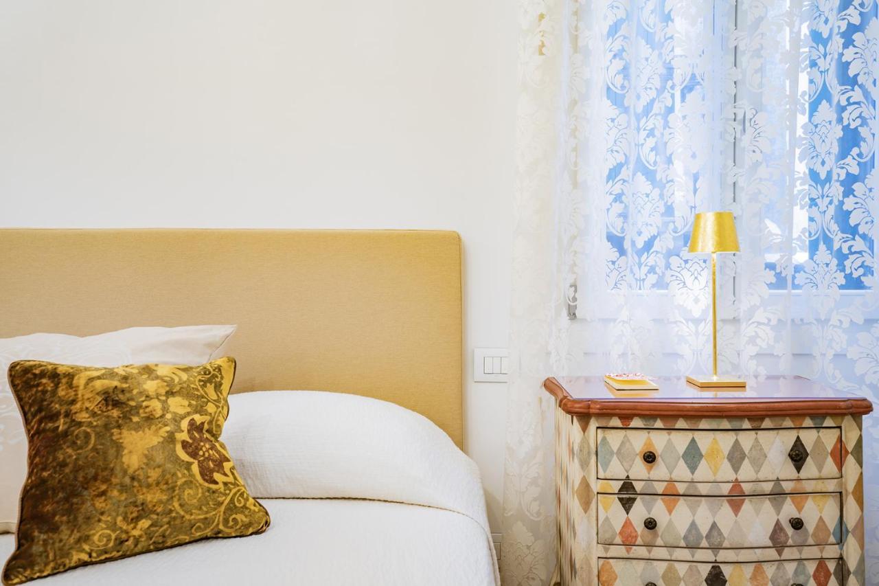 Ca' San Beneto Completely Refurbished In A Fabulously Central Area Veneza Exterior foto